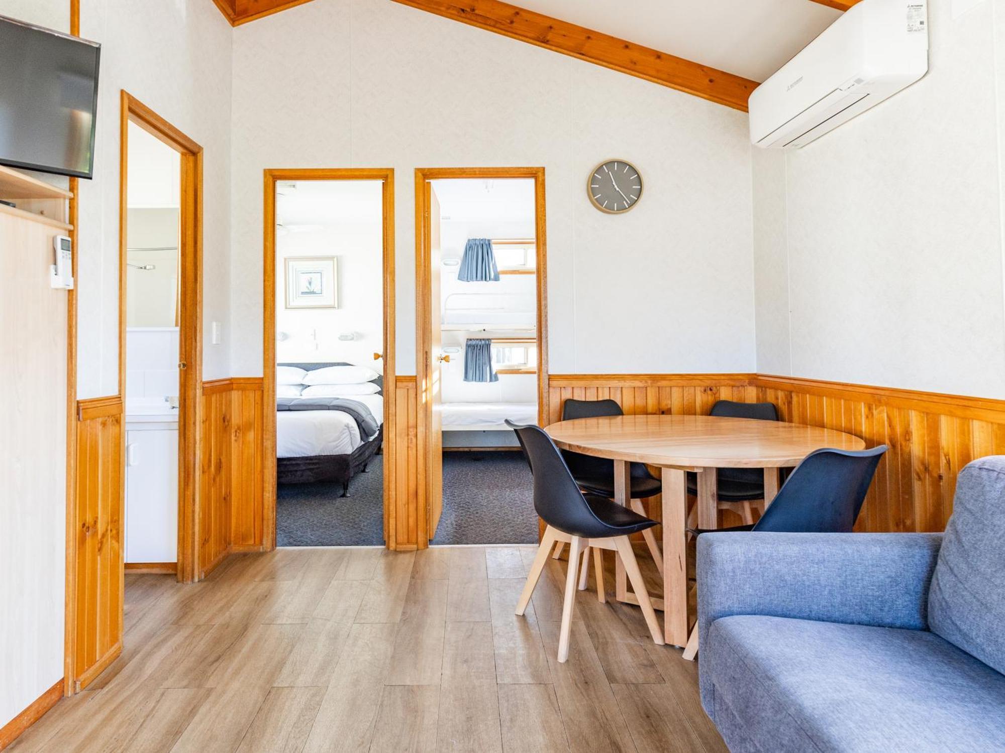 Nrma Yarrawonga Mulwala Holiday Park ห้อง รูปภาพ