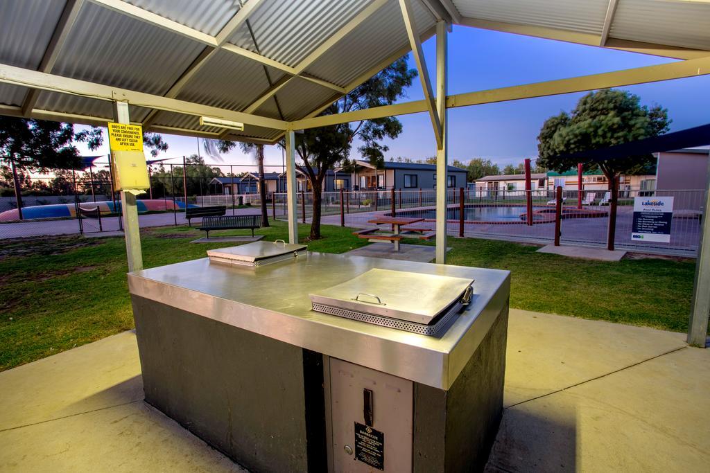 Nrma Yarrawonga Mulwala Holiday Park ภายนอก รูปภาพ